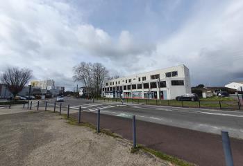 Location bureaux 130.00 m² à BORDEAUX à Bordeaux - 33000